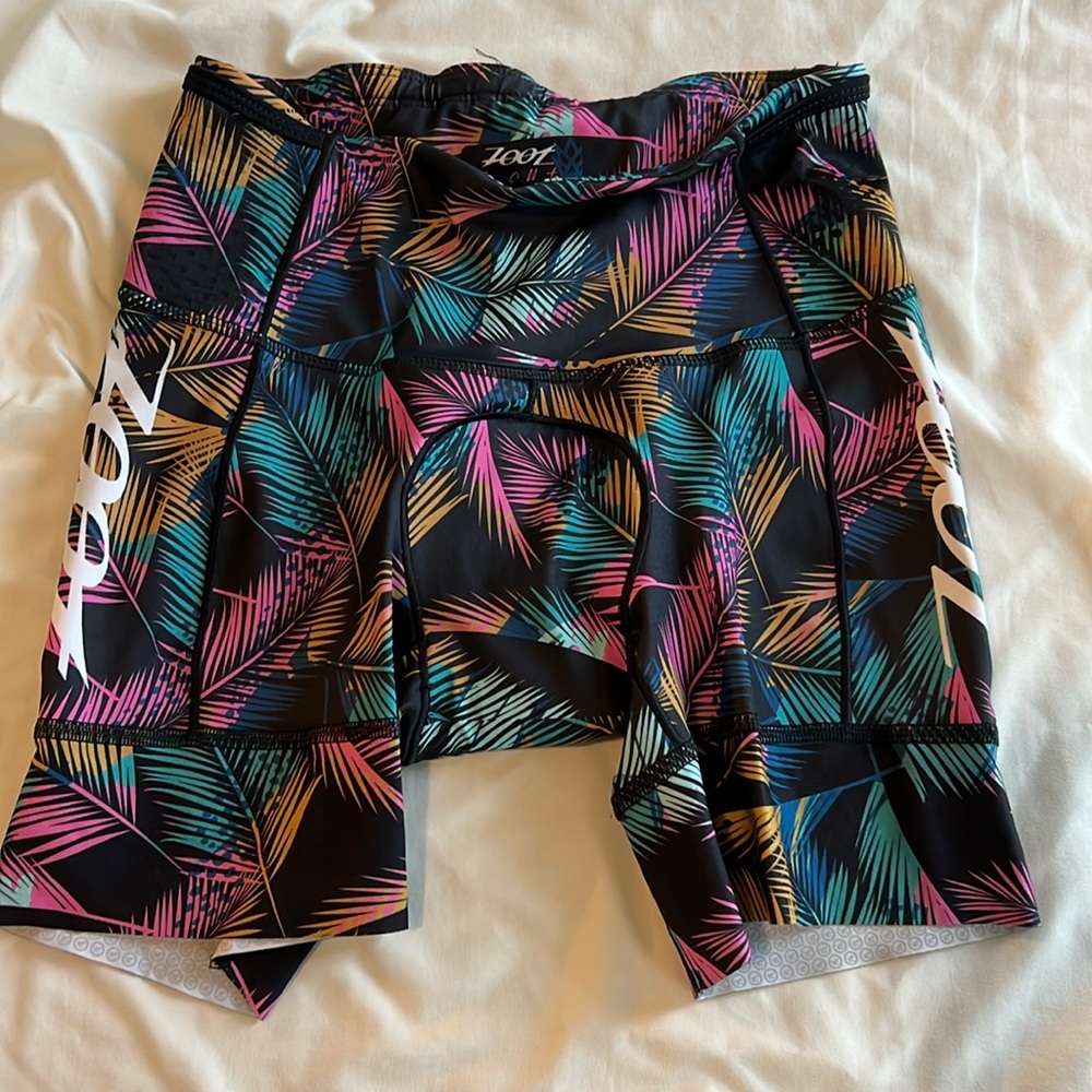 Zoot Women's Black Multicolor Palm-Print Athletic Shorts